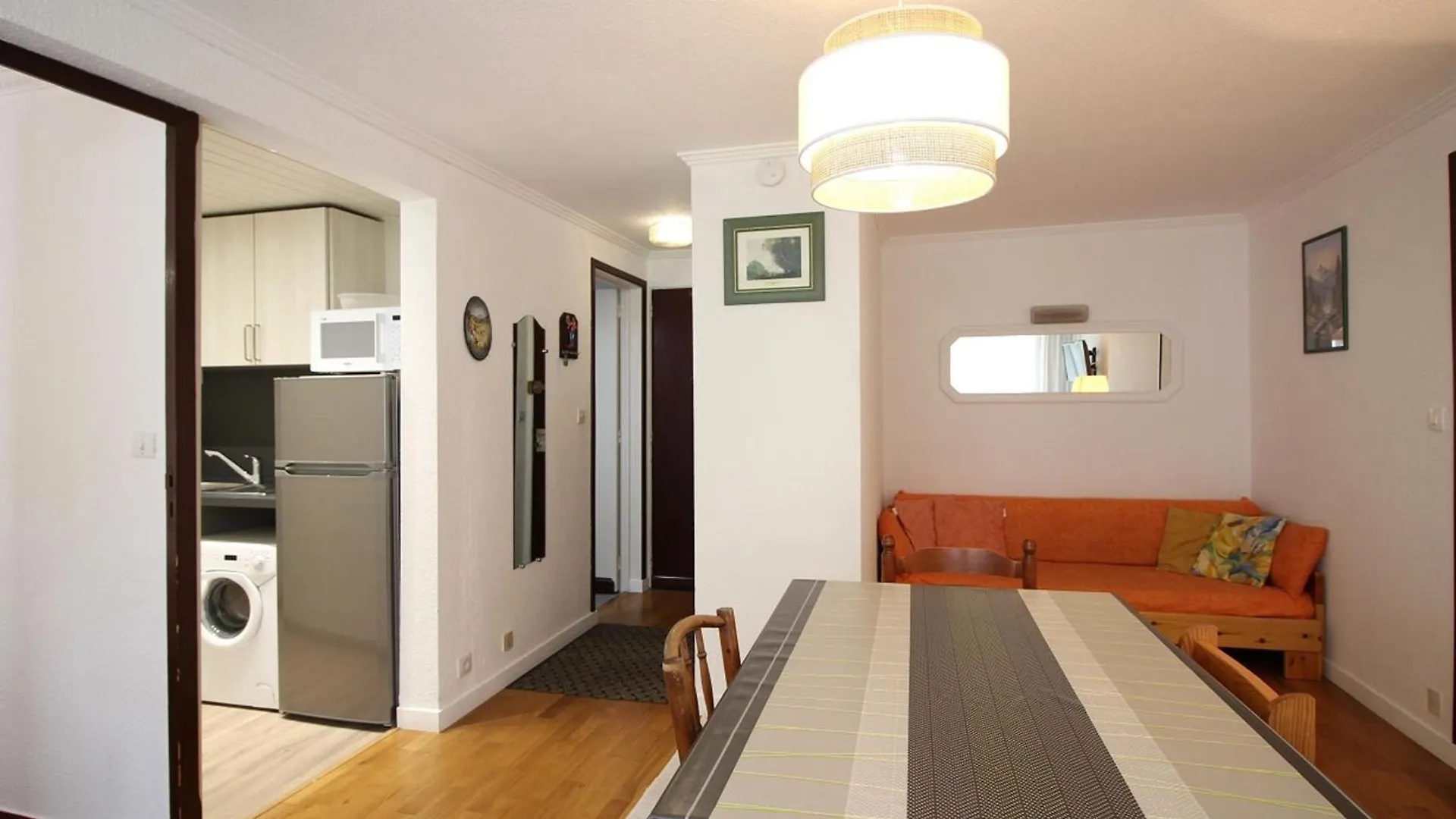 Apartment Appartement T3 Au Mont-Dore - Balcon, Parking, Proche Centre Ville, 6 Pers, Charges Incluses - Fr-1-415-147